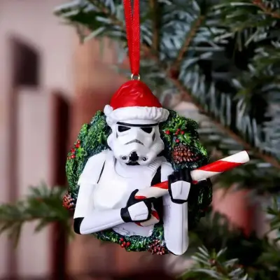 Figurine stormtrooper wreath hanging ornament